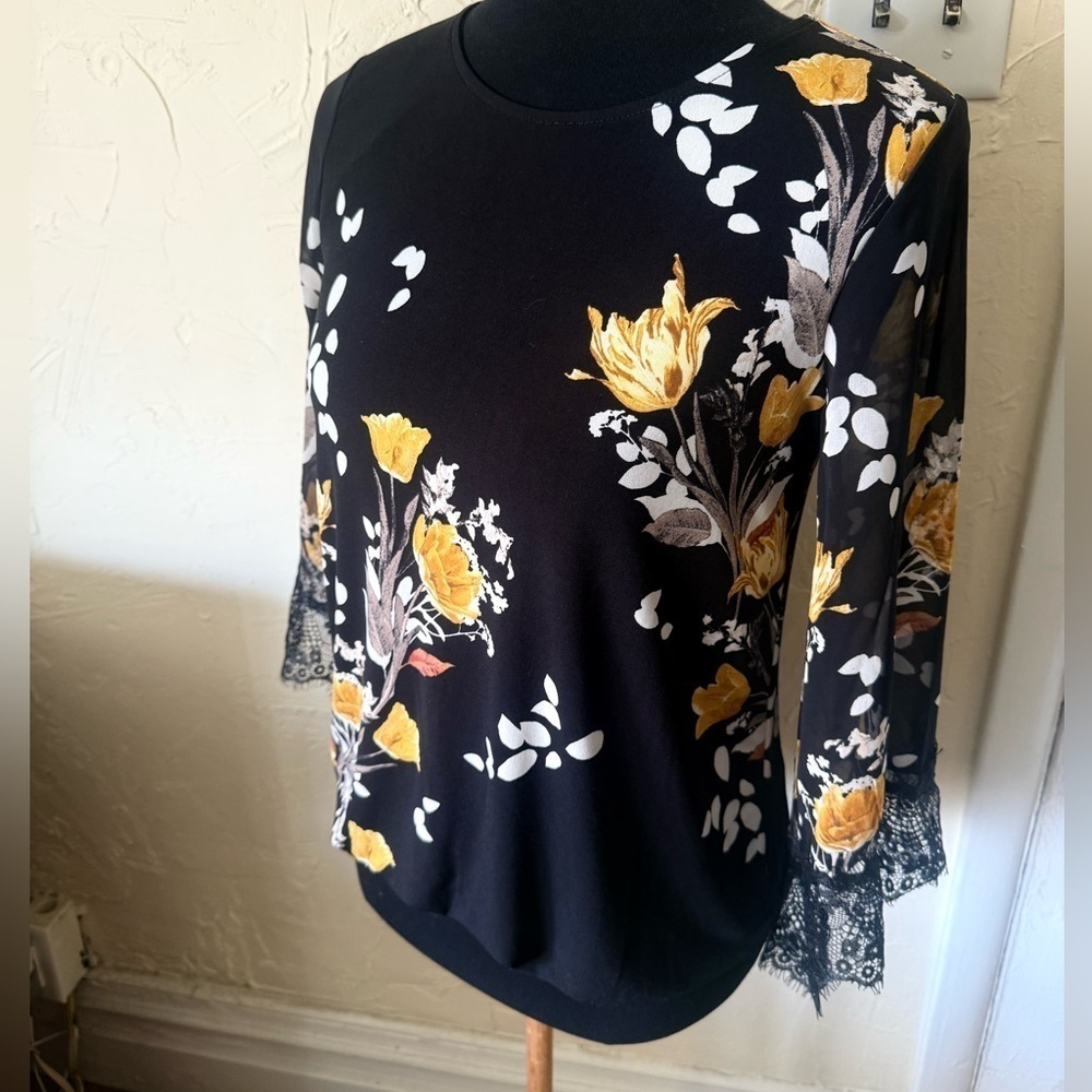 NEW Alfani Black and Gold Graphic 3/4 Sleeve Blouse - Picture 3 of 7